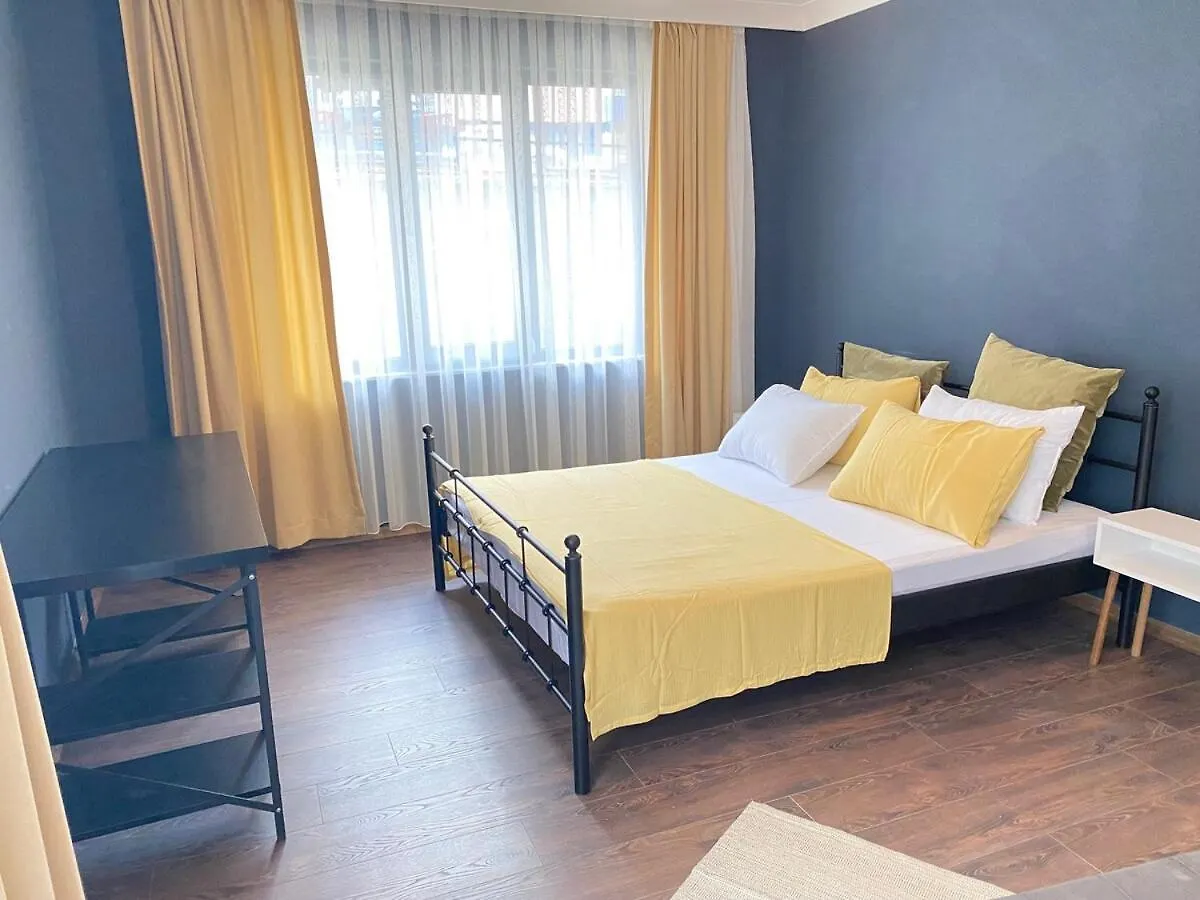 1001 Central Large Modern Design أنقرة