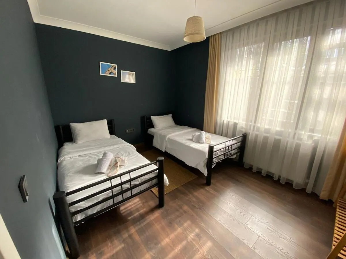 1001 Central Large Modern Design Ankara Turecko