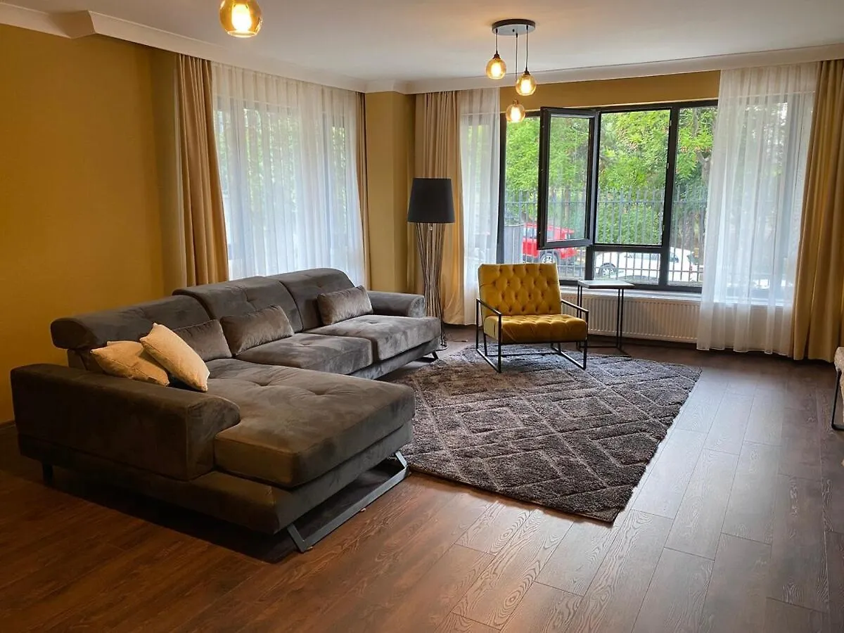 1001 Central Large Modern Design Ankara